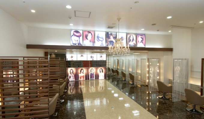 la coiffure de excel 浦和店